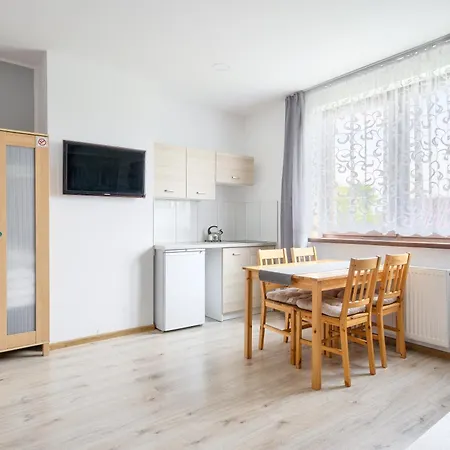 Letniskowe I U Katarzyny Rum i privatbostad