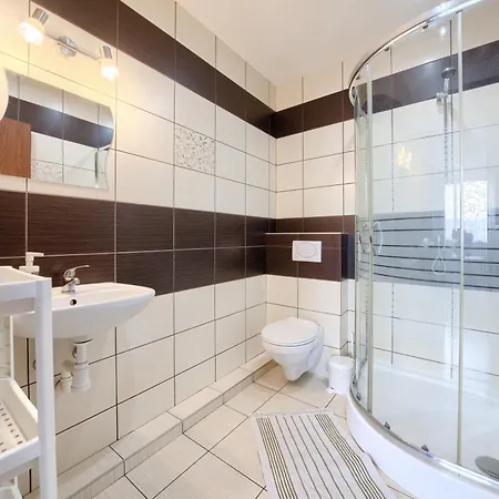 Letniskowe I U Katarzyny Проживание в семье *